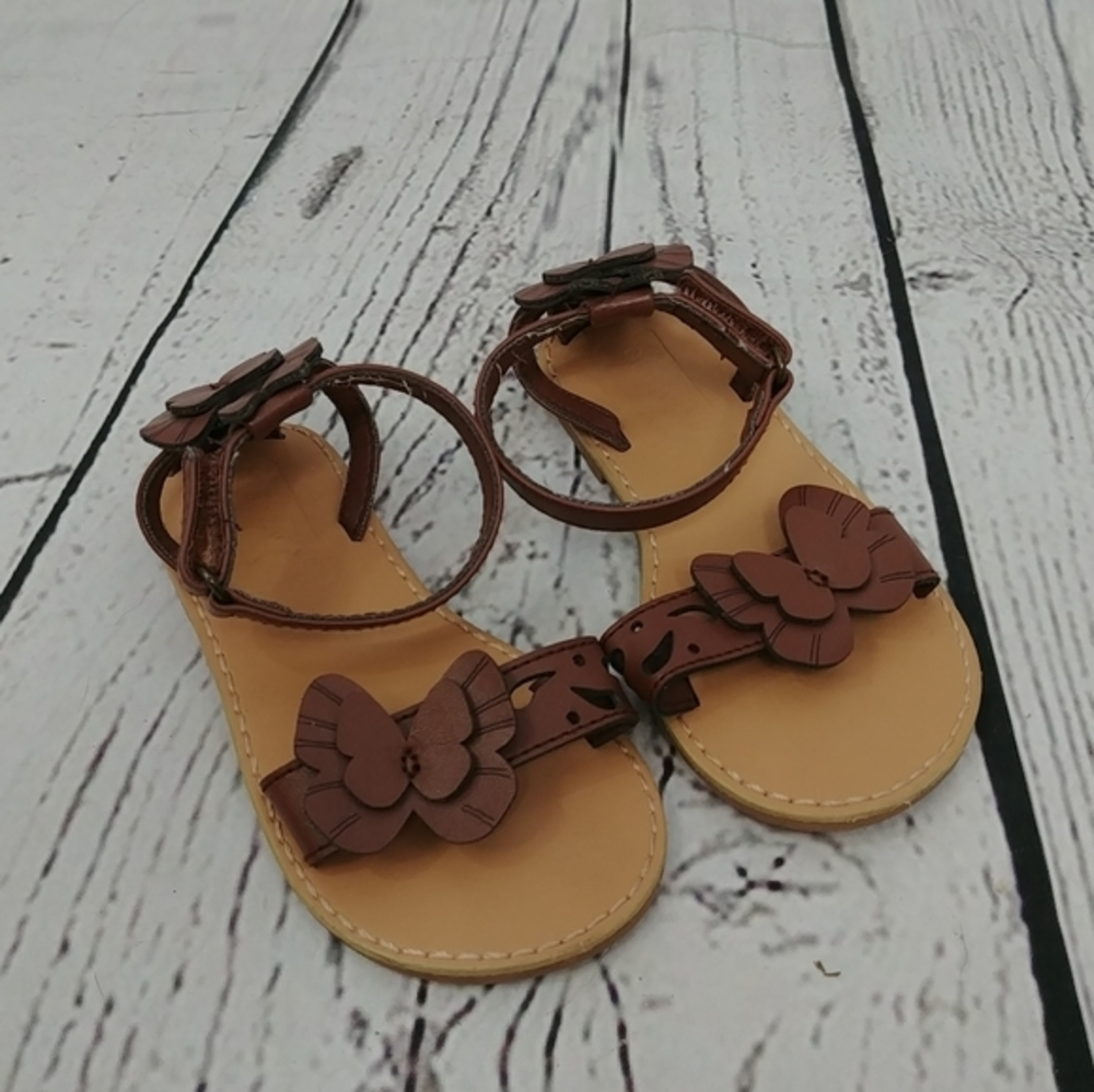 Crazy 8 Brown Butterfly Sandals‎